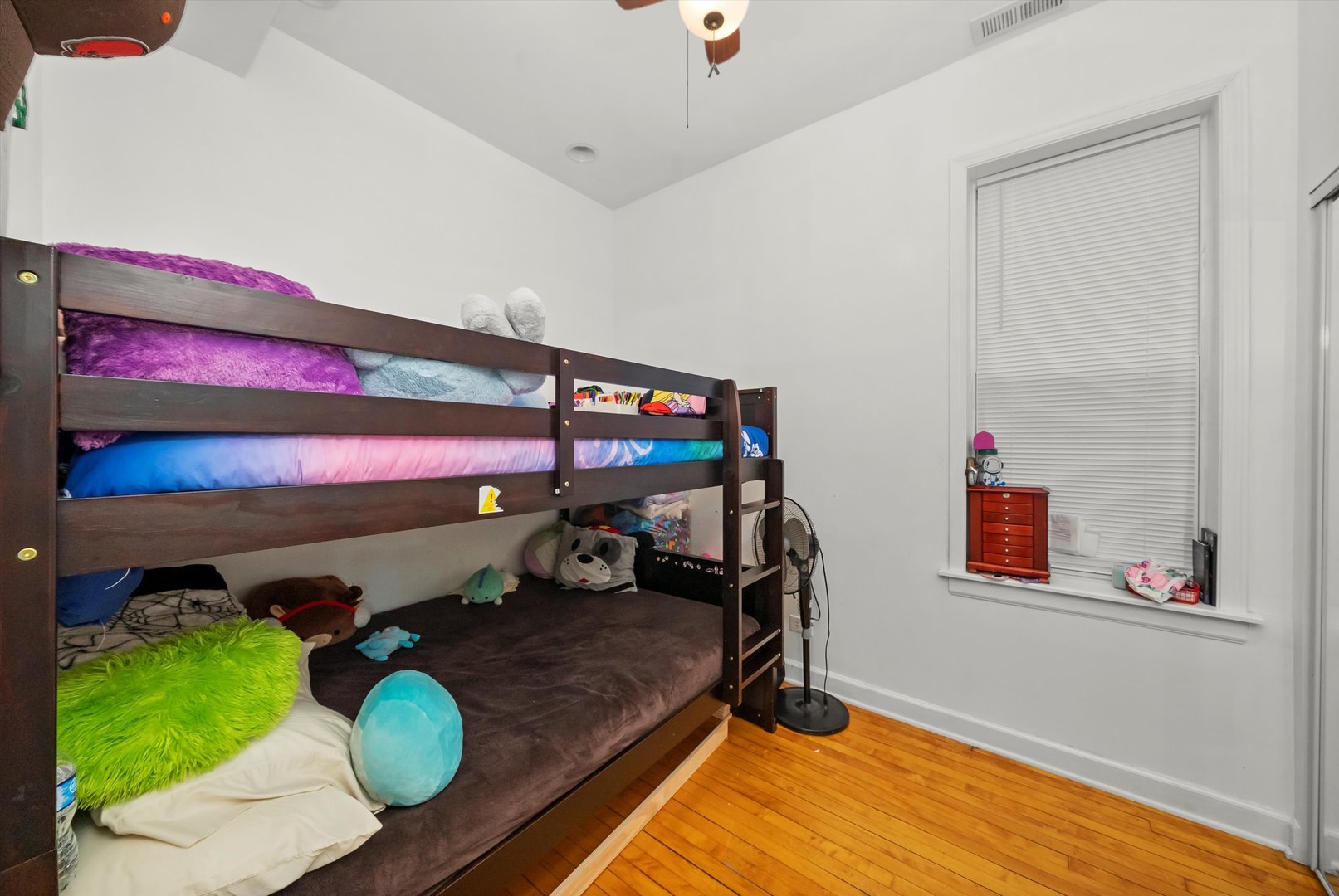 2434 W Pershing Road Property Photo 14