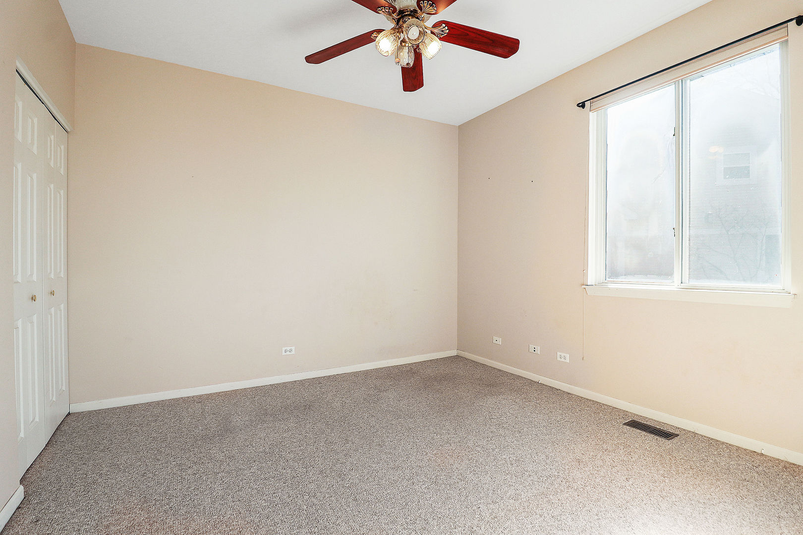4367 Waters Edge Drive Property Photo 12