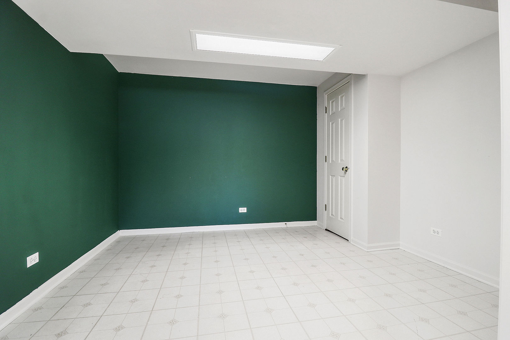 4367 Waters Edge Drive Property Photo 22