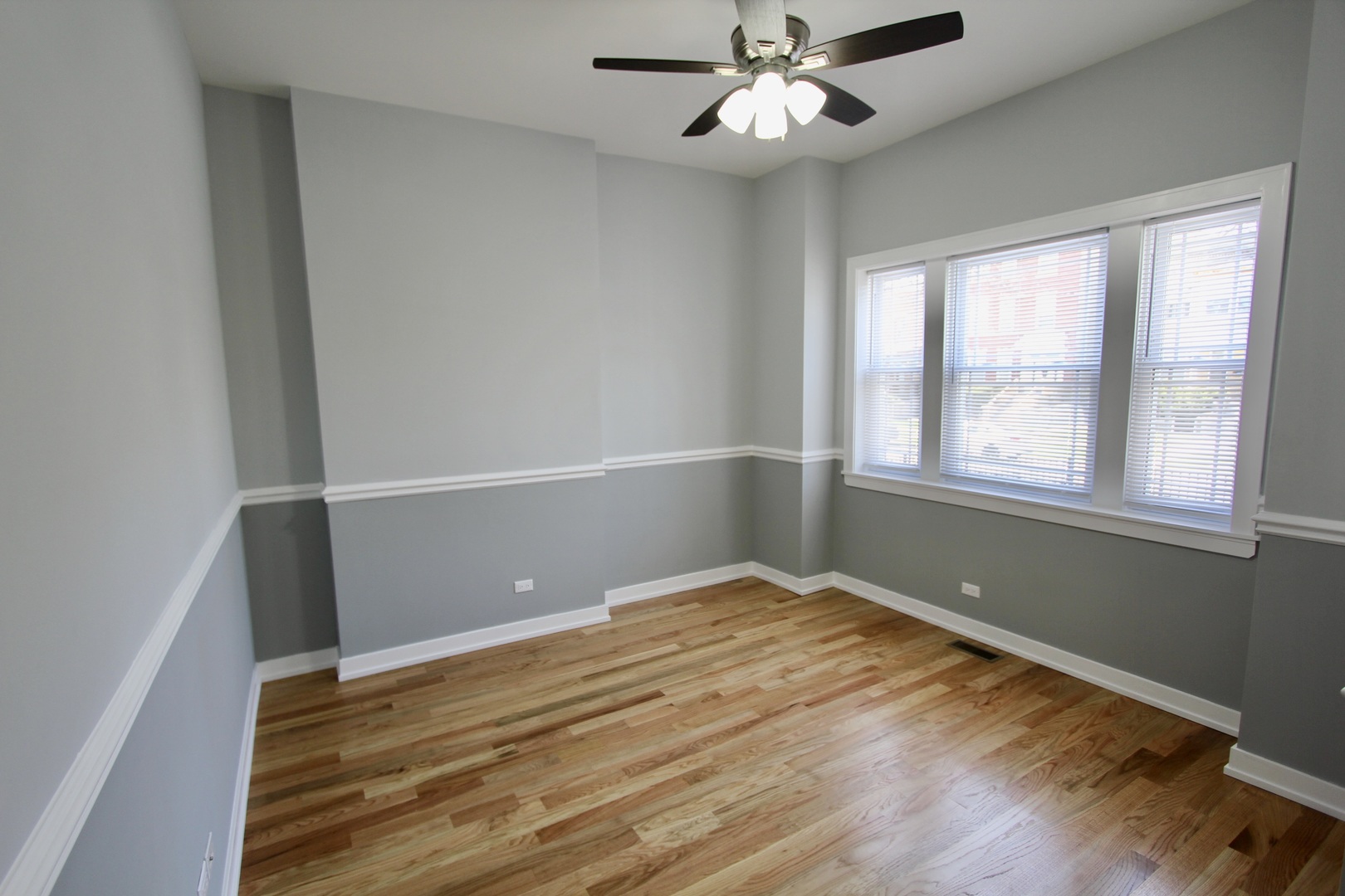 7413 S Princeton Avenue Property Photo 4