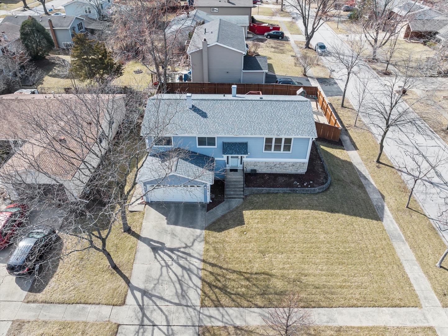 141 Flagstaff Drive Property Photo 2