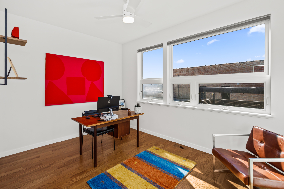 802 N Mozart Street Property Photo 19