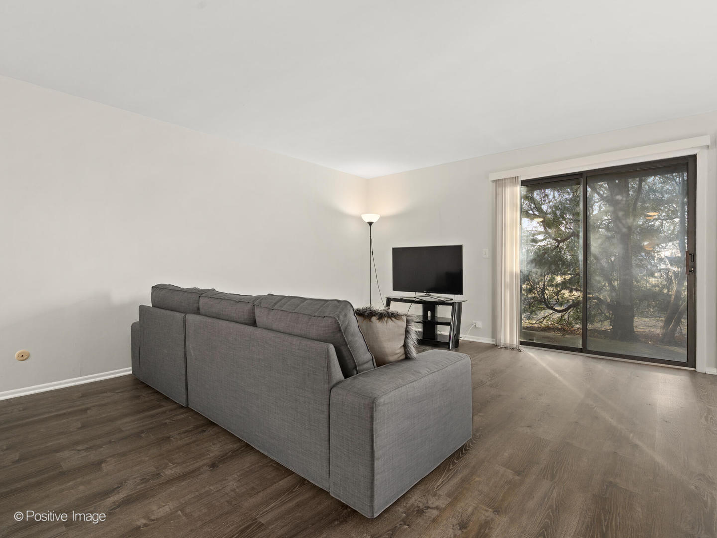 4955 Kimball Hill Drive B1 Property Photo 5
