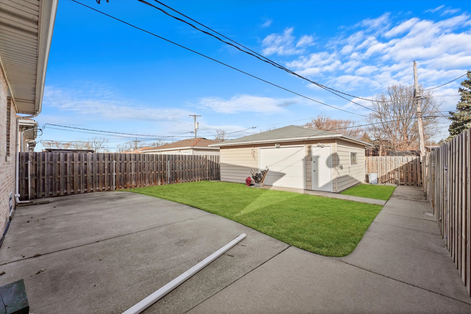 3513 Dora Street Property Photo 22