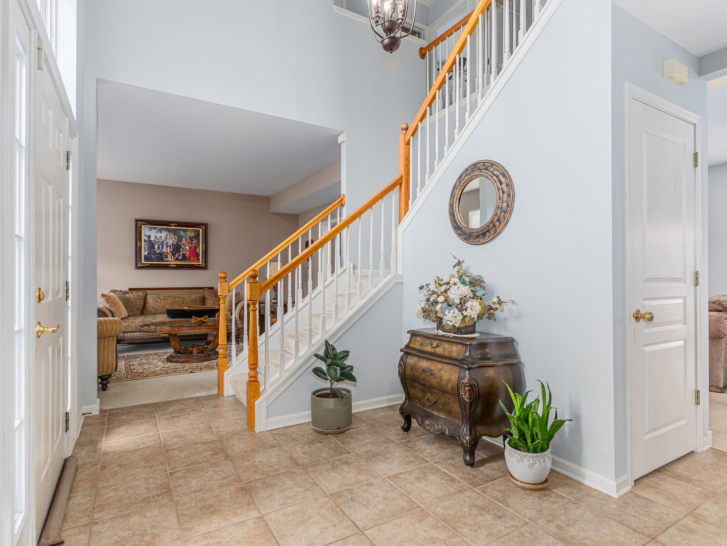 1112 Glen Eagle Drive Property Photo 3