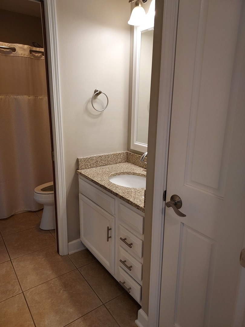 2218 Gleneagles Drive Property Photo 14