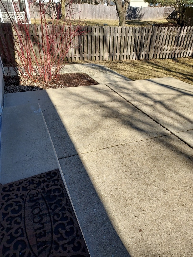 2218 Gleneagles Drive Property Photo 22