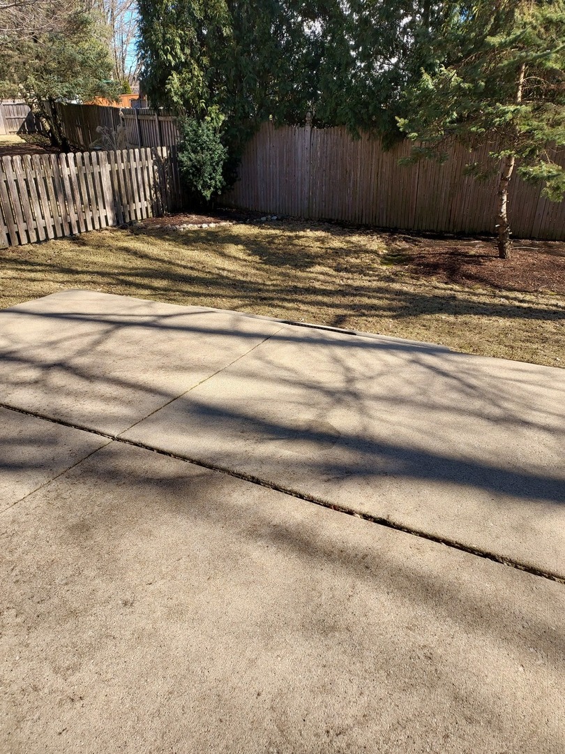 2218 Gleneagles Drive Property Photo 23