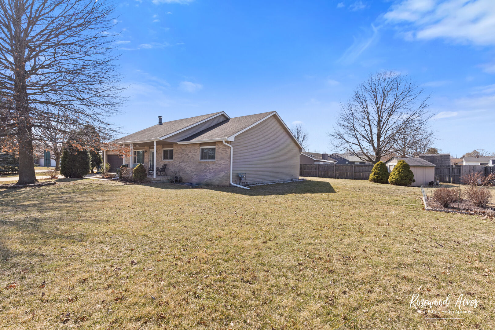 1075 George Lane Property Photo 22