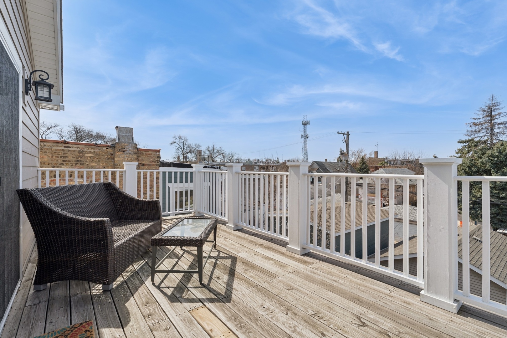 3818 N Christiana Avenue Property Photo 22