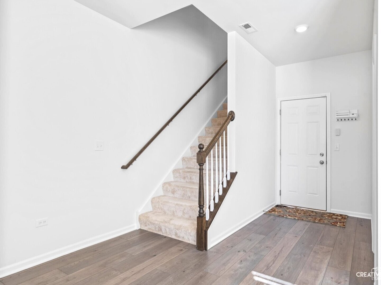 4153 Chelsea Manor Circle Property Photo 6