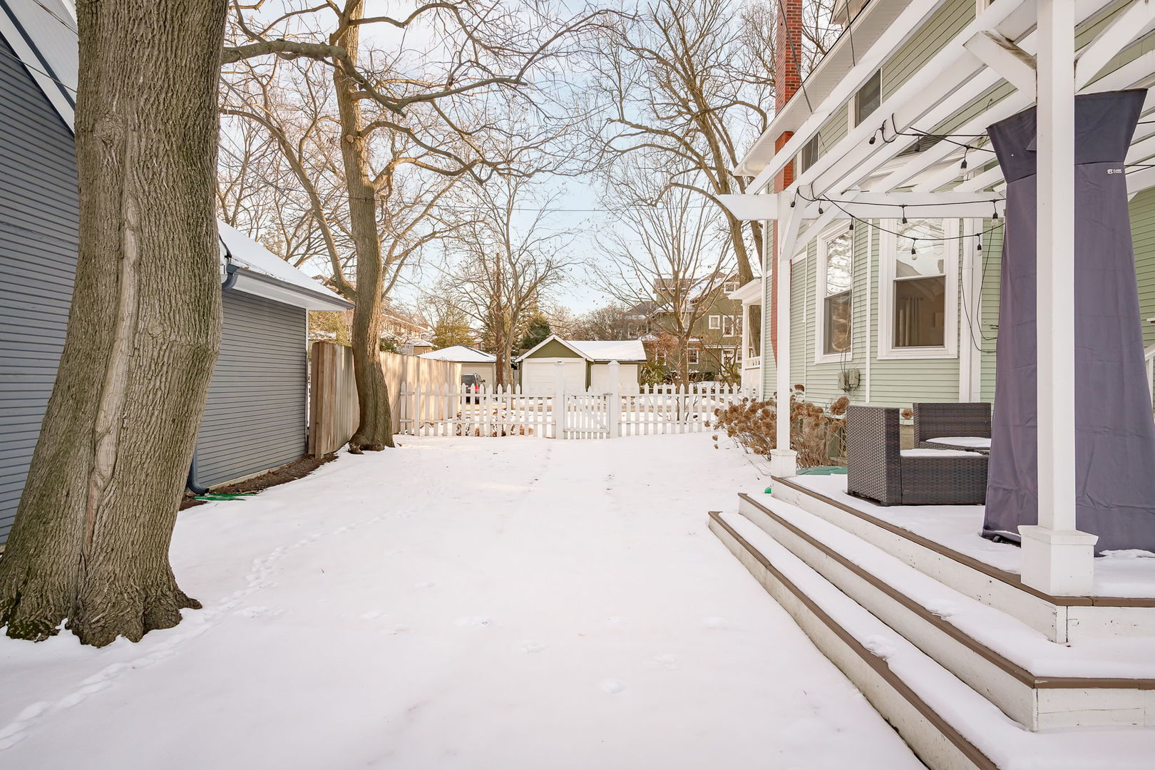 611 W Elm Avenue Property Photo 33