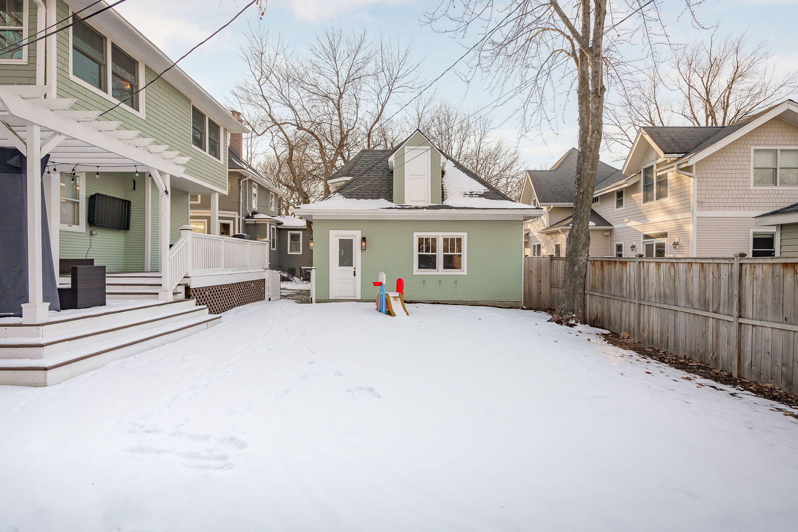 611 W Elm Avenue Property Photo 34