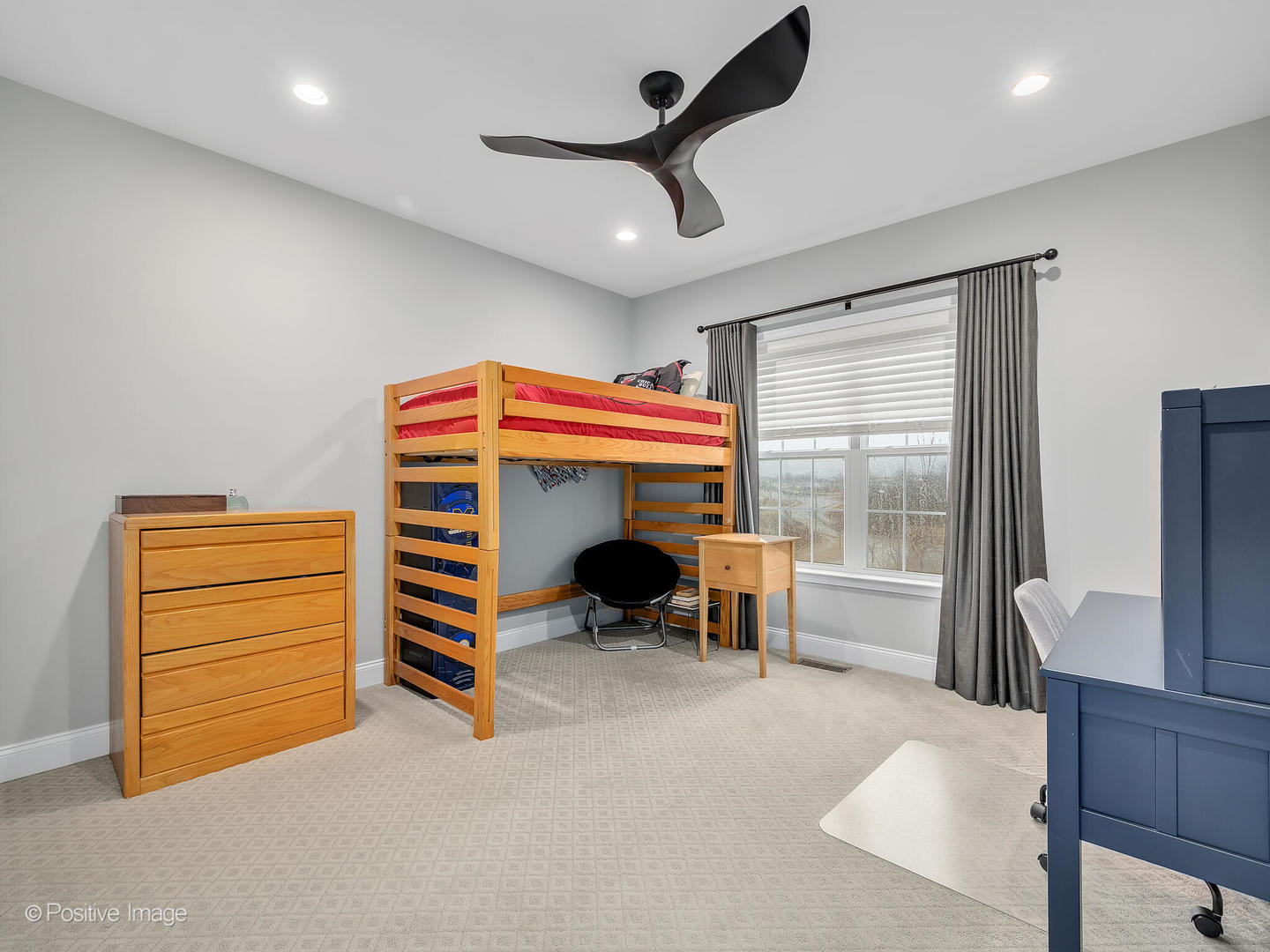410 Joslyn Way Property Photo 45