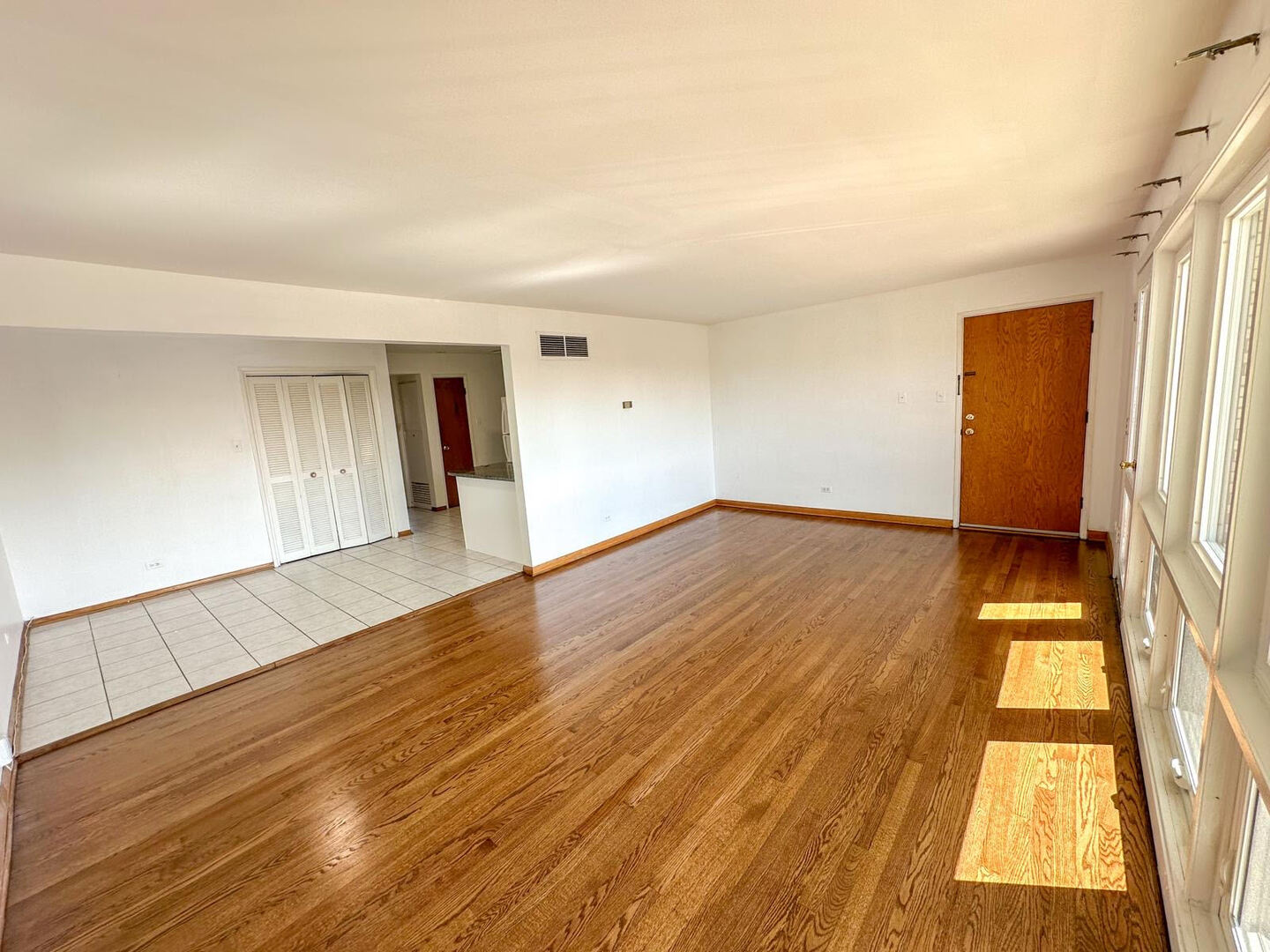 3158 W 93rd Street 3c Property Photo