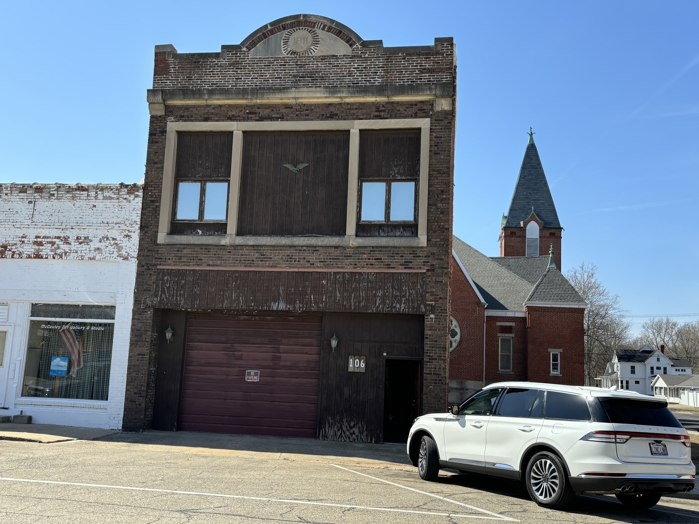 106 S Main Street Property Photo 1