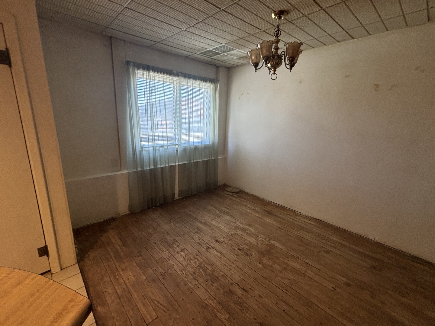 106 S Main Street Property Photo 9