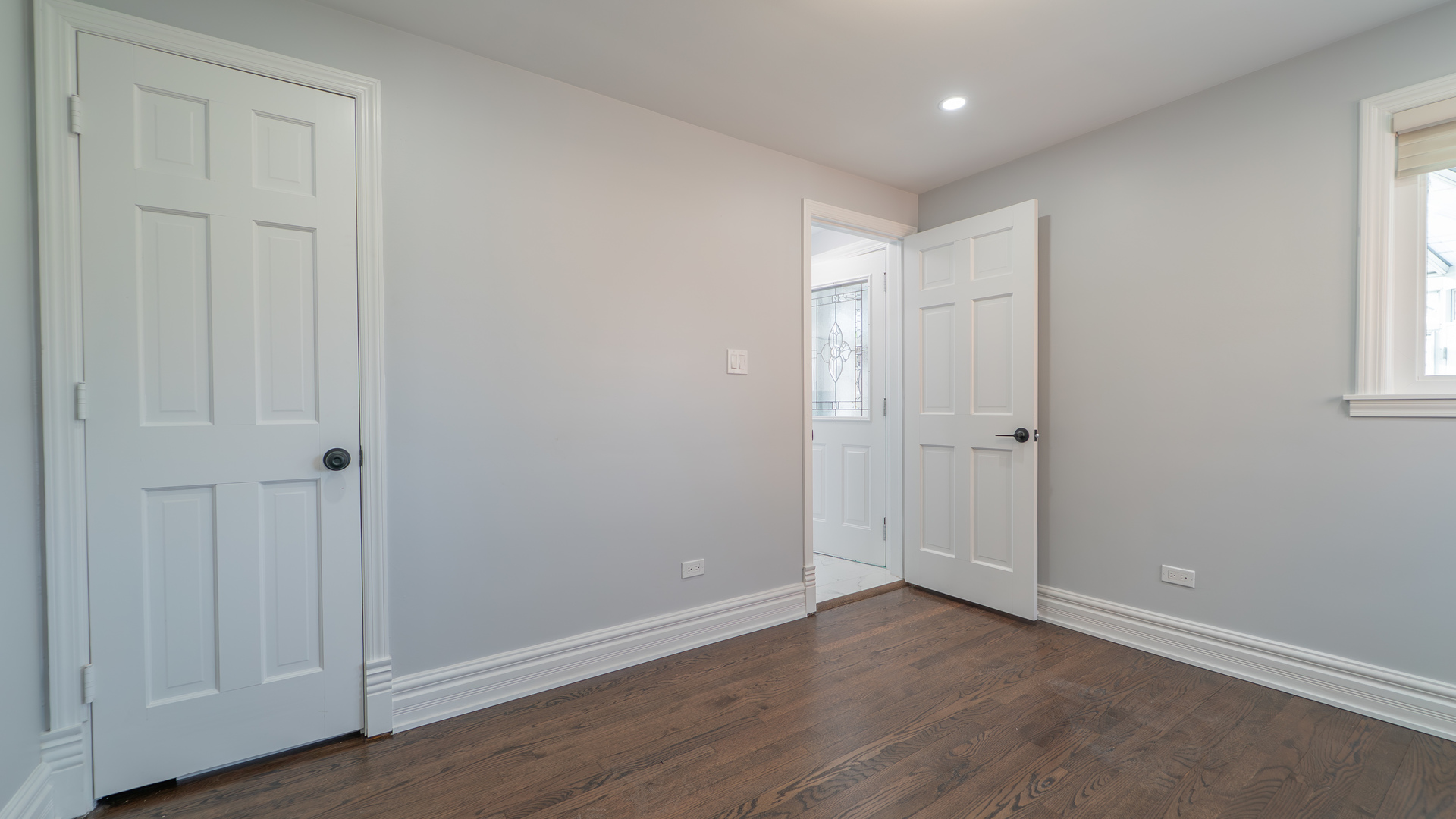 11006 S Avenue F Property Photo 11