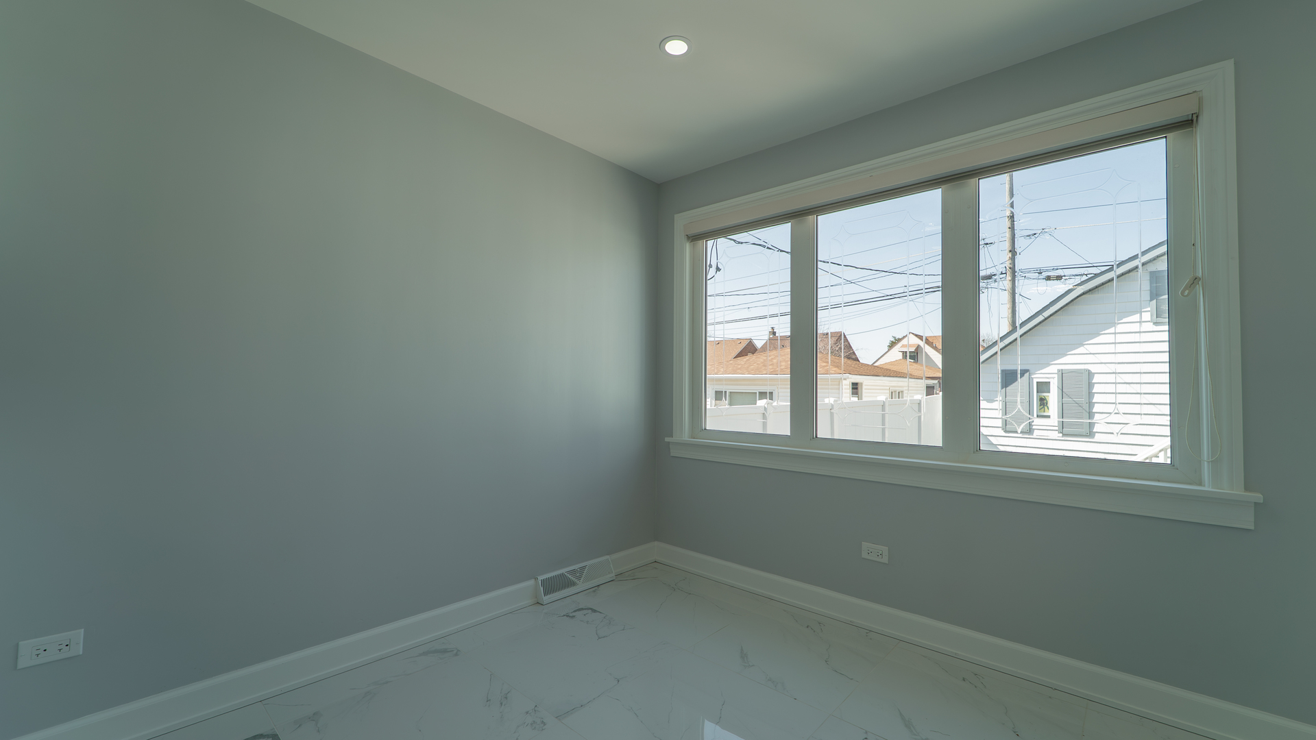 11006 S Avenue F Property Photo 20