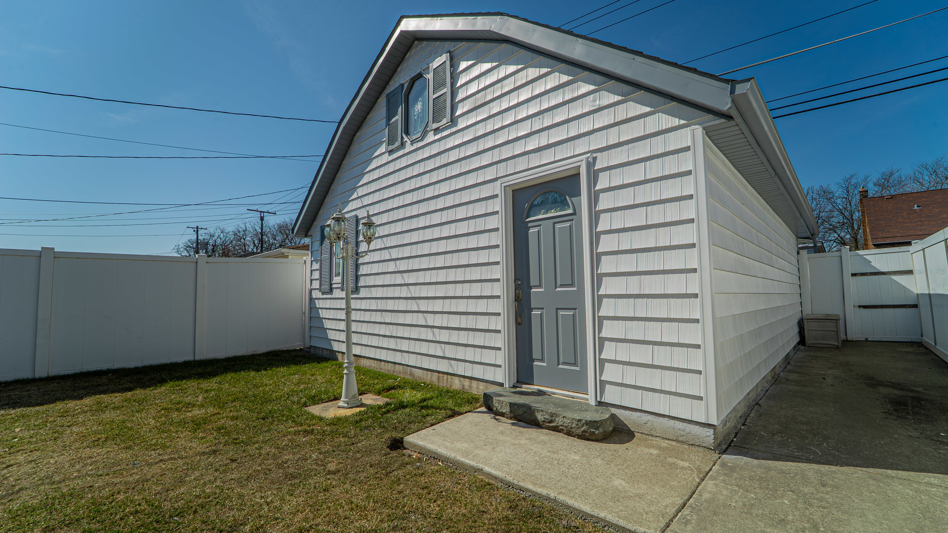 11006 S Avenue F Property Photo 31