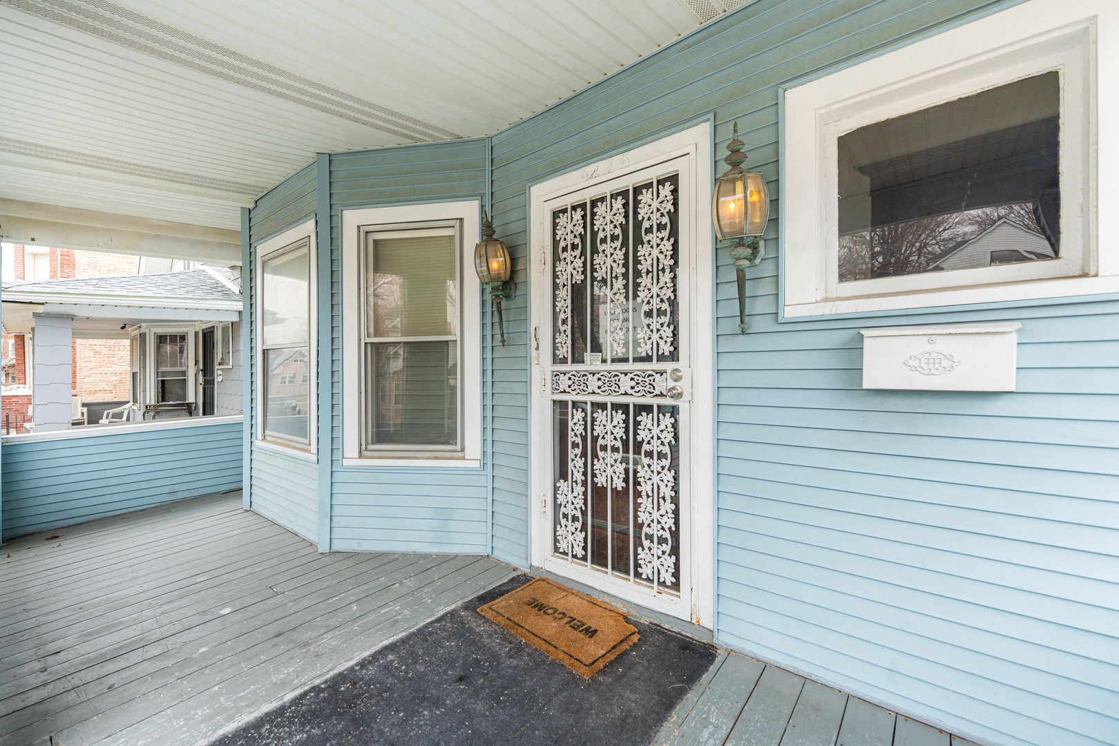 5415 W Augusta Boulevard Property Photo 2
