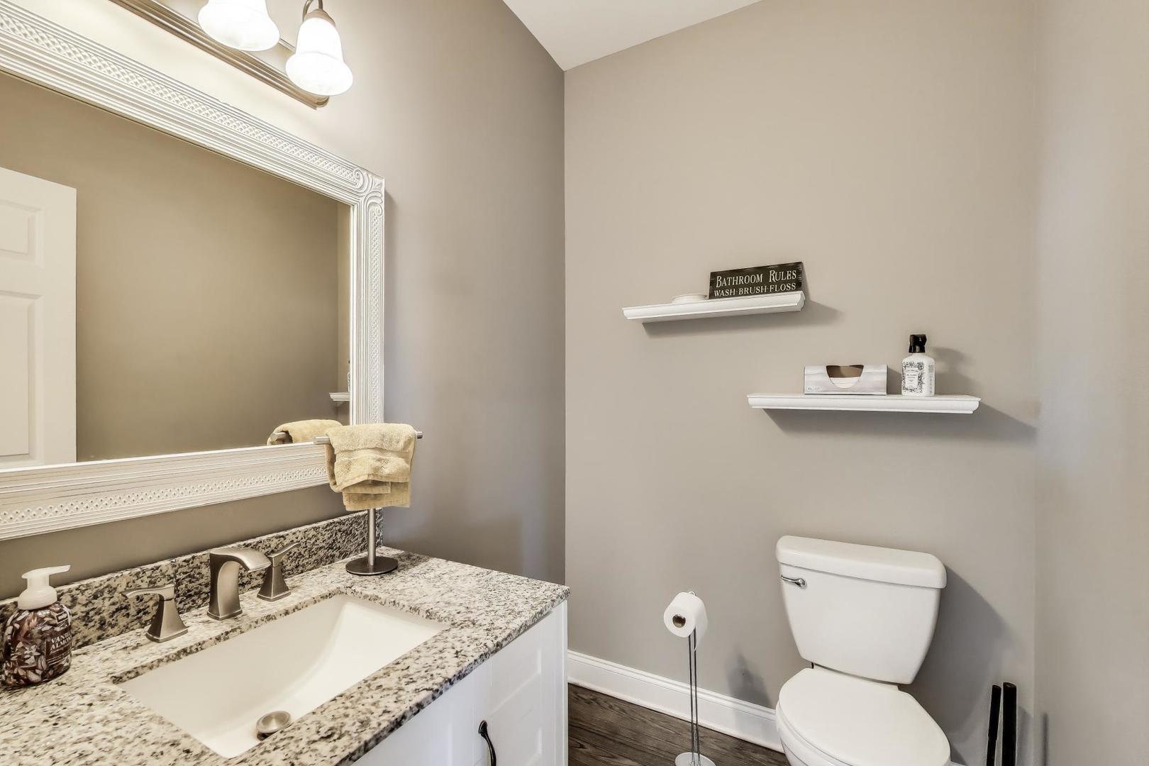 1707 Vivian Way Court Property Photo 20
