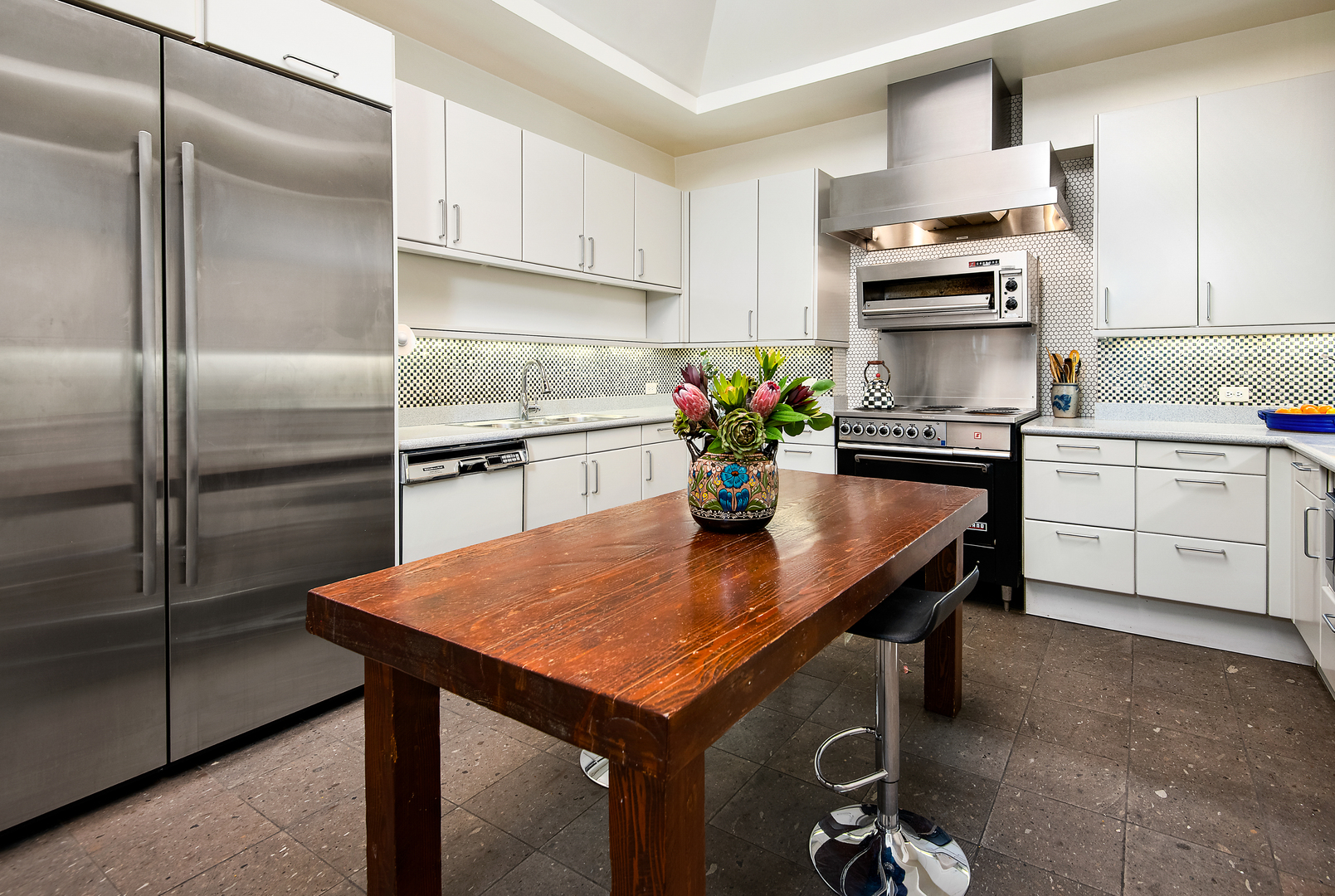 680 N Lake Shore Drive 1602 Property Photo 10