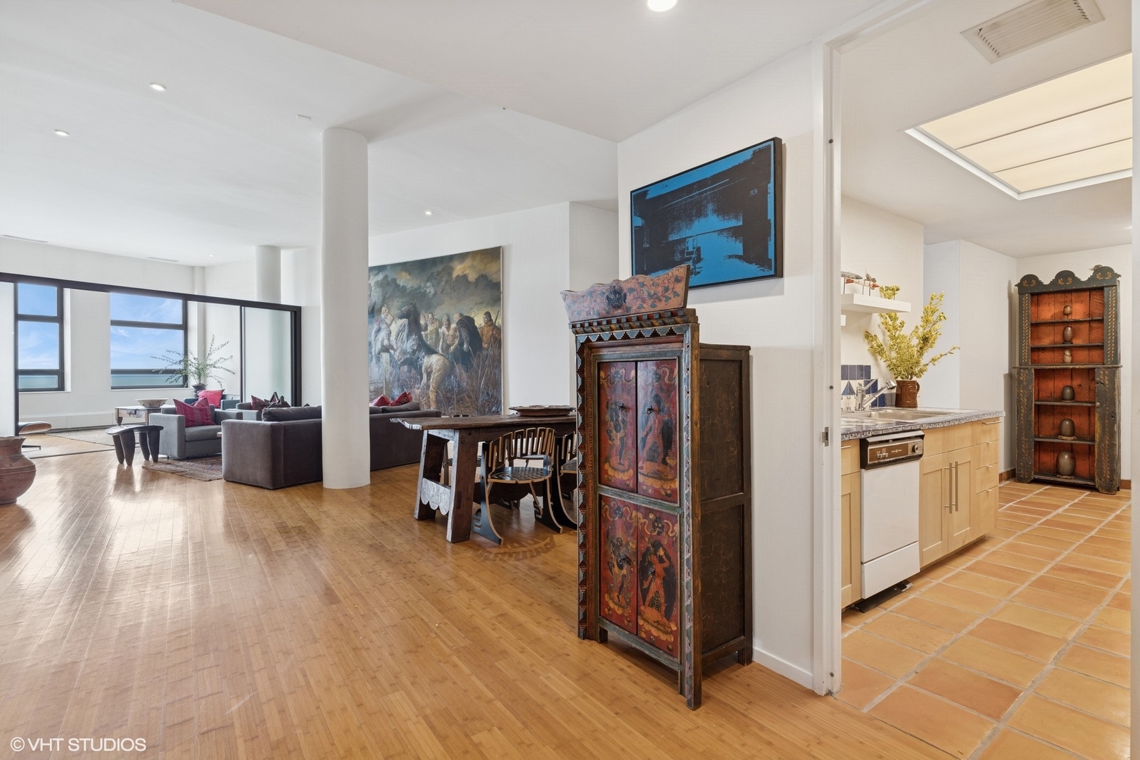 680 N Lake Shore Drive 1602 Property Photo 23