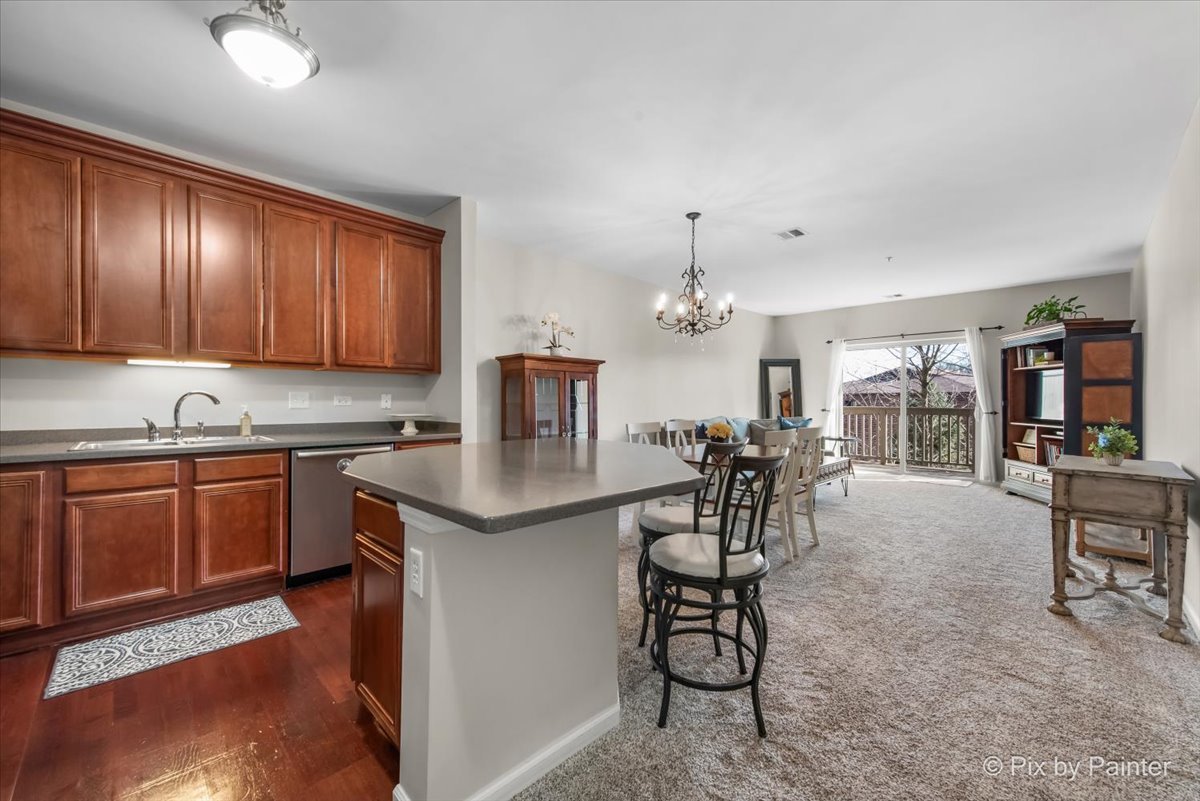 275 E Railroad Avenue 209 Property Photo 5