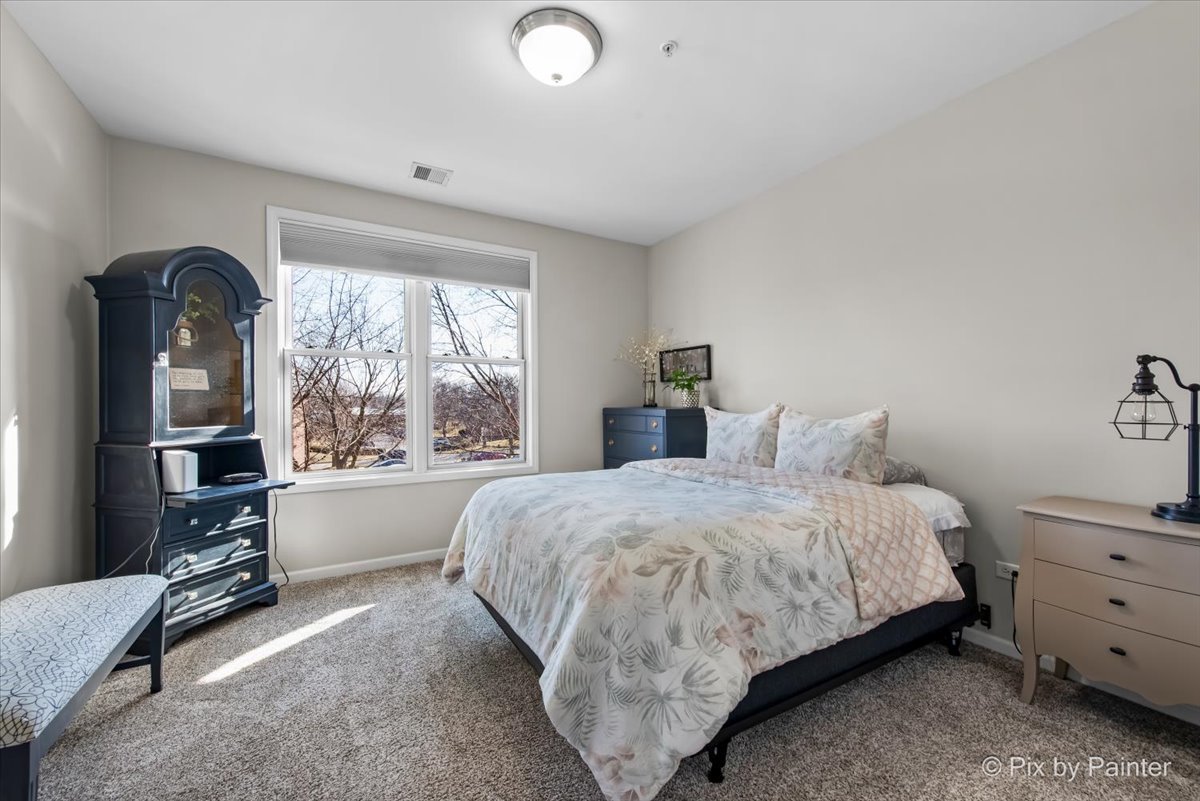 275 E Railroad Avenue 209 Property Photo 14