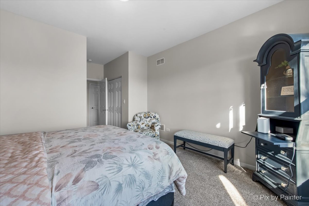 275 E Railroad Avenue 209 Property Photo 15