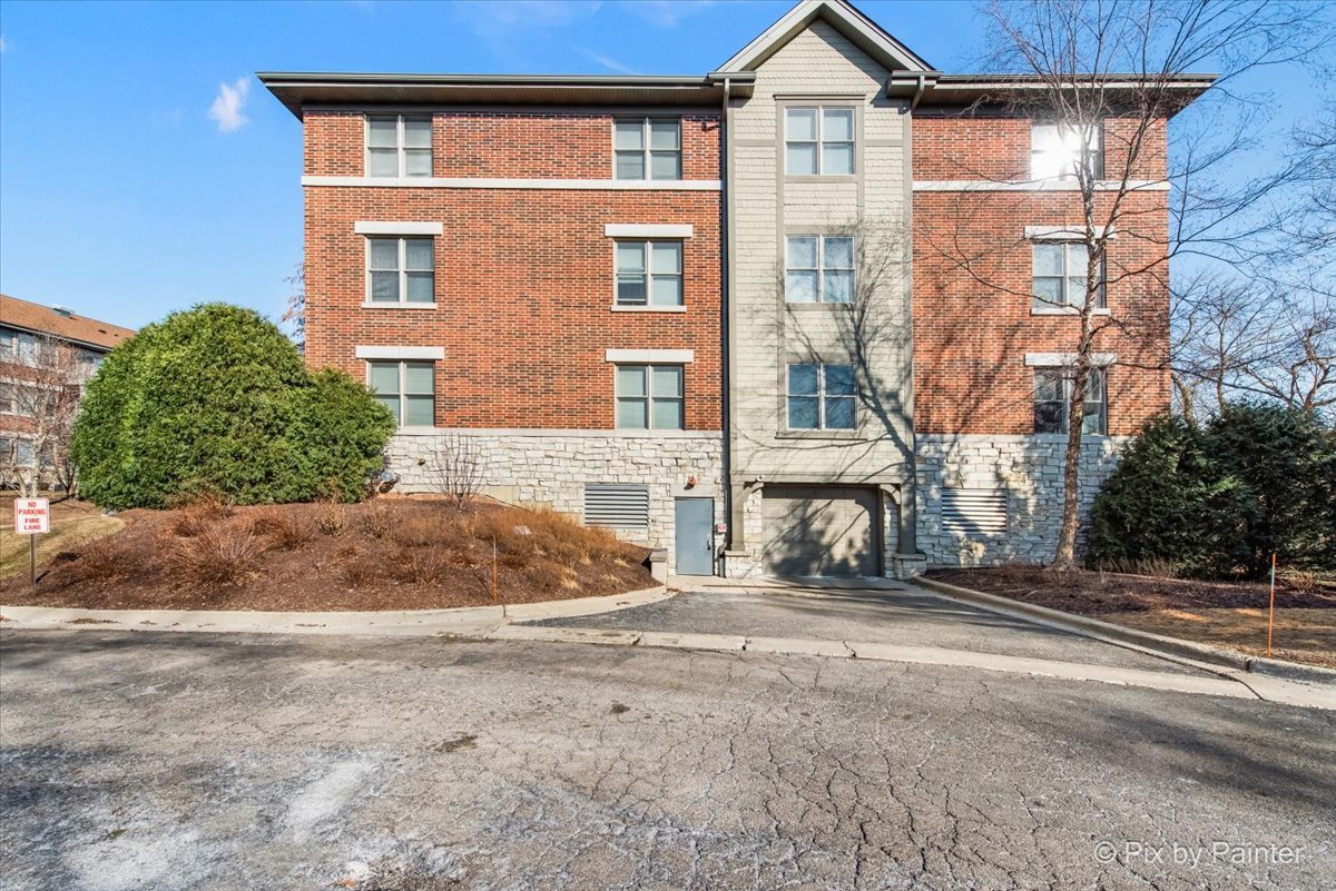 275 E Railroad Avenue 209 Property Photo 22