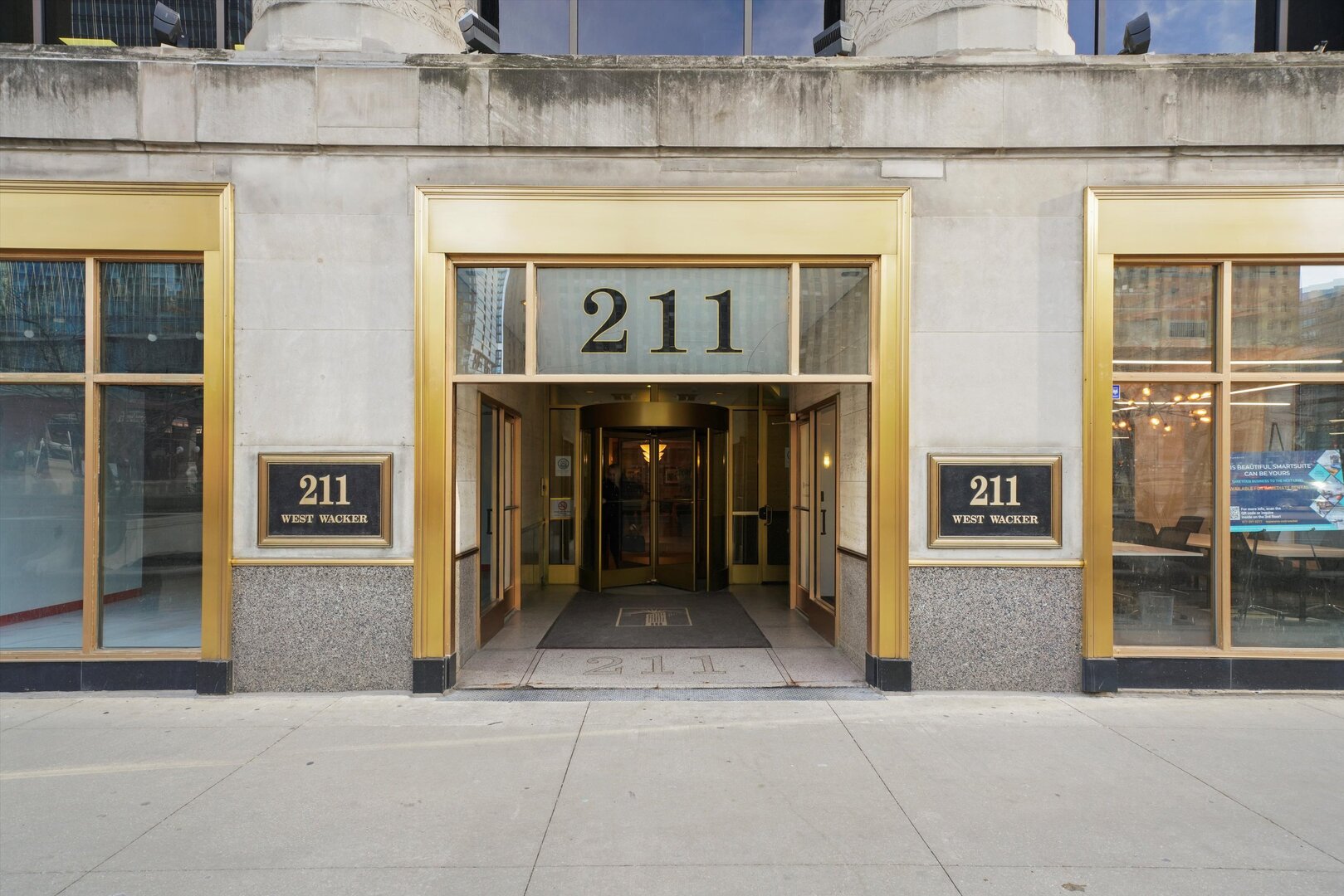 211 W Wacker Drive 1610 Property Photo 2