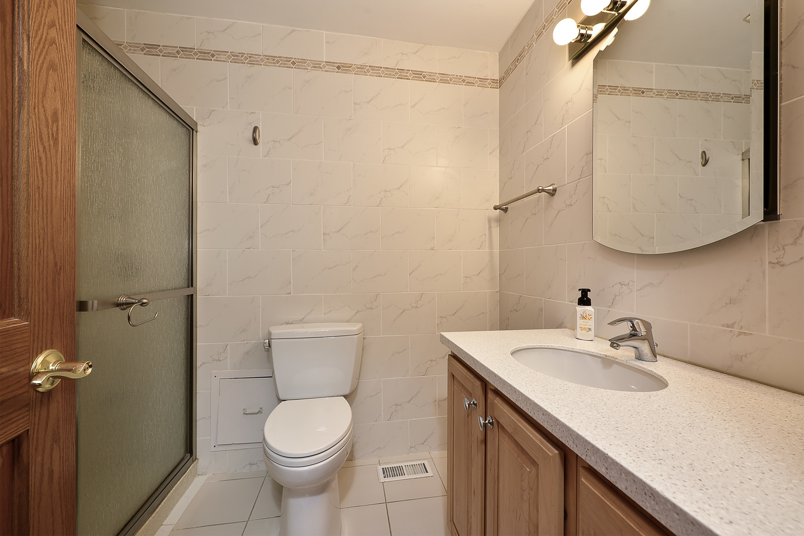 1912 Cloverdale Court Property Photo 16