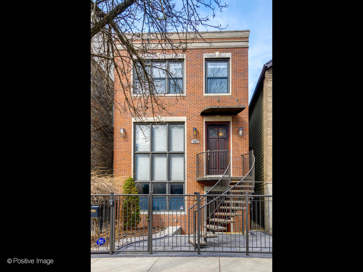 1822 W Erie Street Property Photo 1