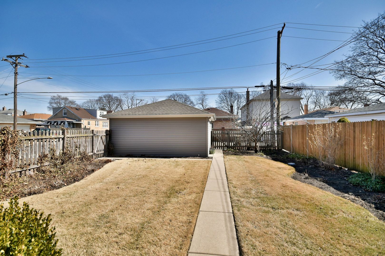 1647 N 73rd Court Property Photo 28