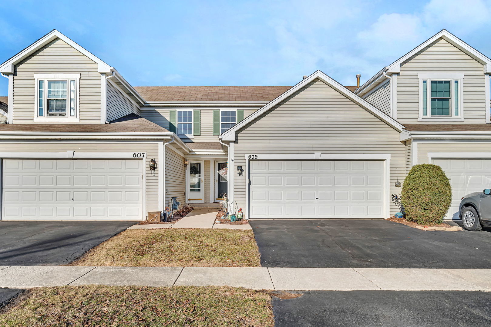 609 Chestnut Ridge Property Photo 2