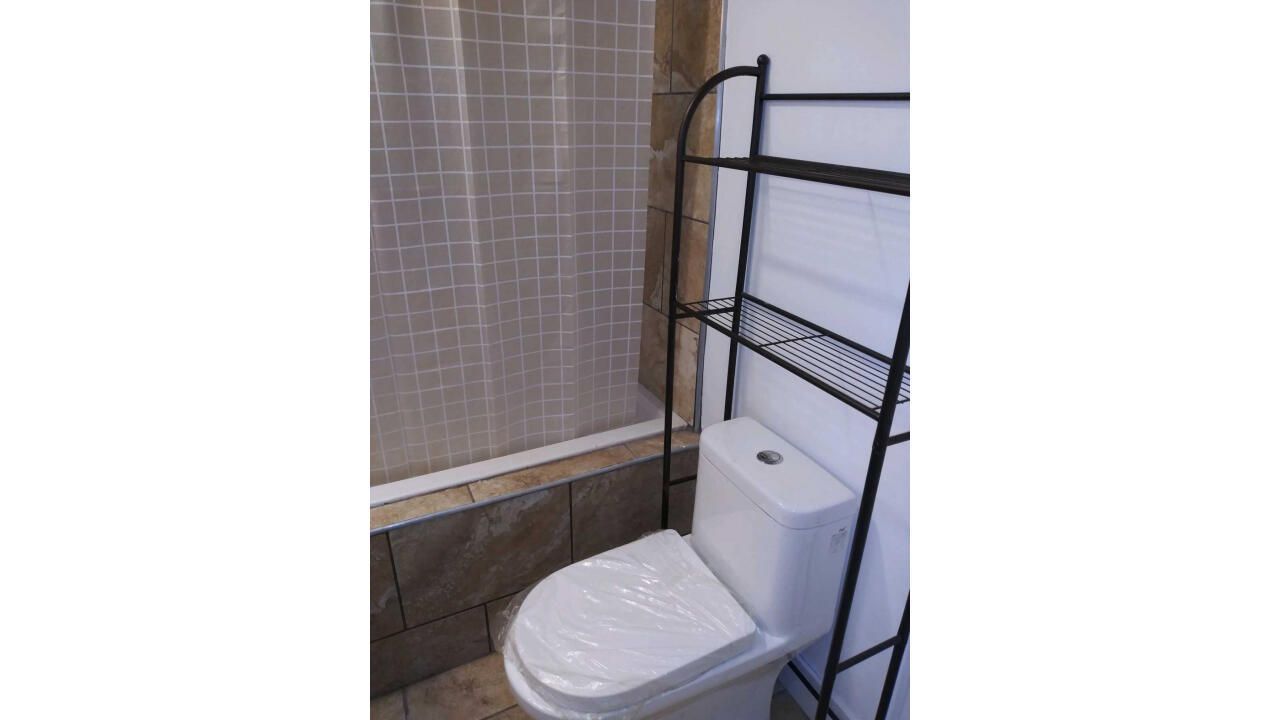 1846 N Mozart Street Property Photo 35