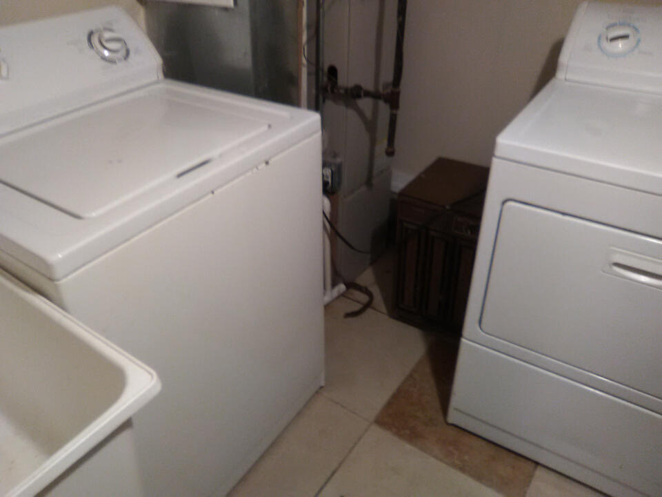 1846 N Mozart Street Property Photo 45