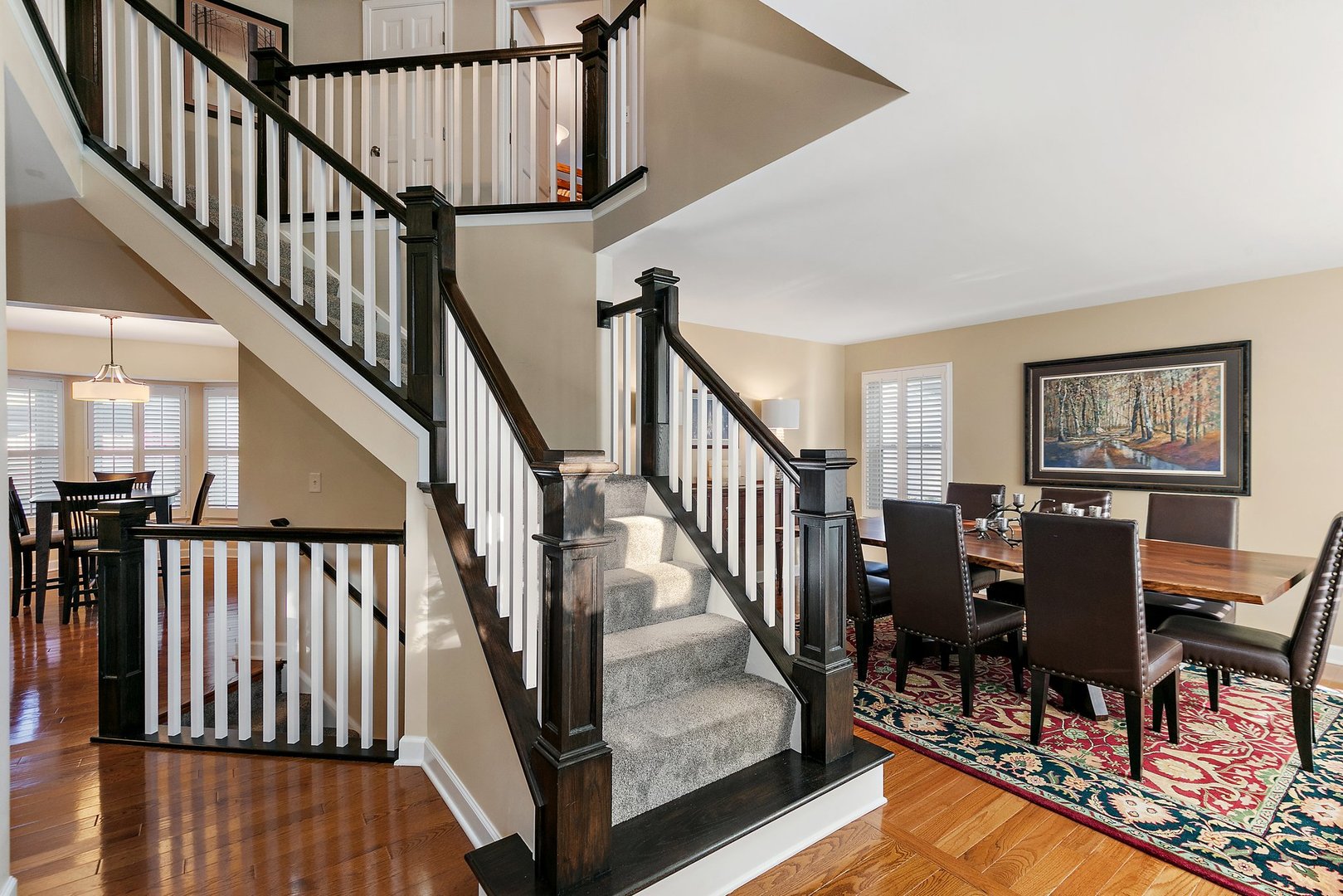 810 Royal Glen Drive Property Photo 3