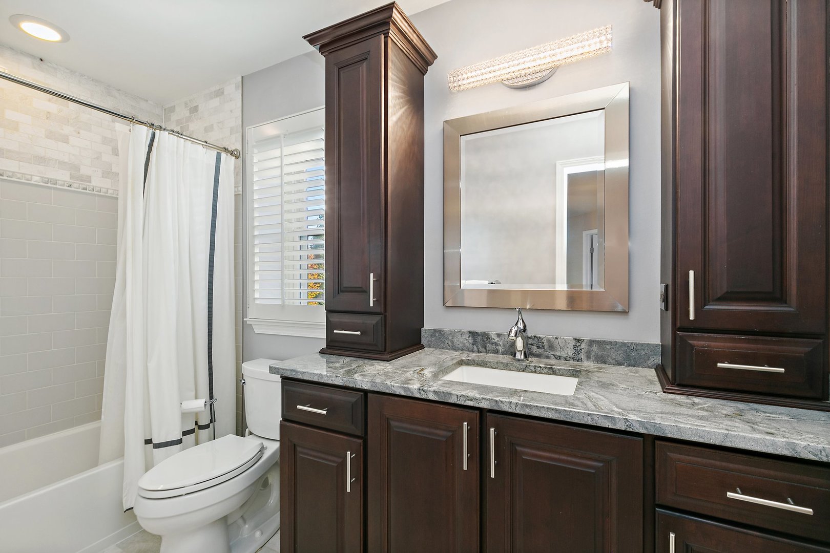 810 Royal Glen Drive Property Photo 27