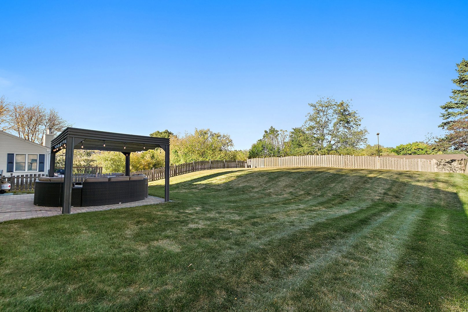 810 Royal Glen Drive Property Photo 35