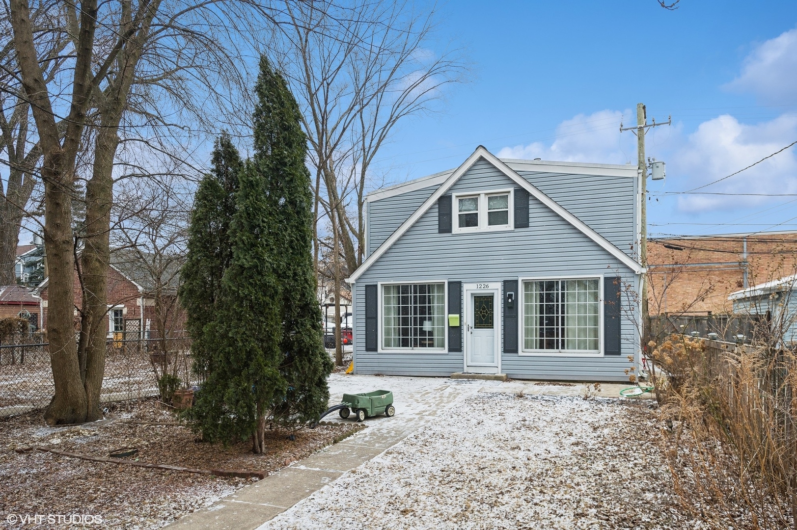 1226 Darrow Avenue Property Photo 2