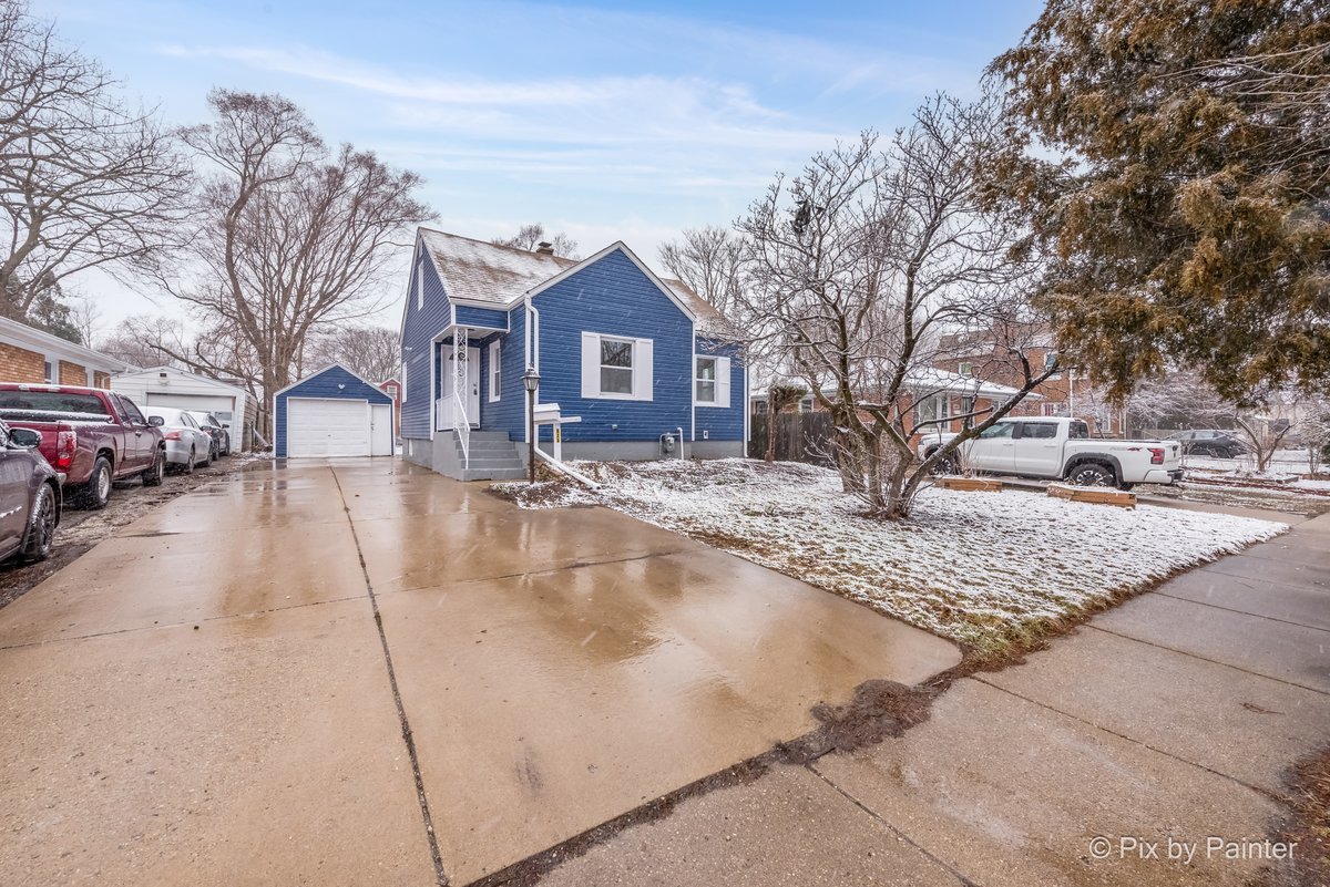 626 N Lewis Avenue Property Photo