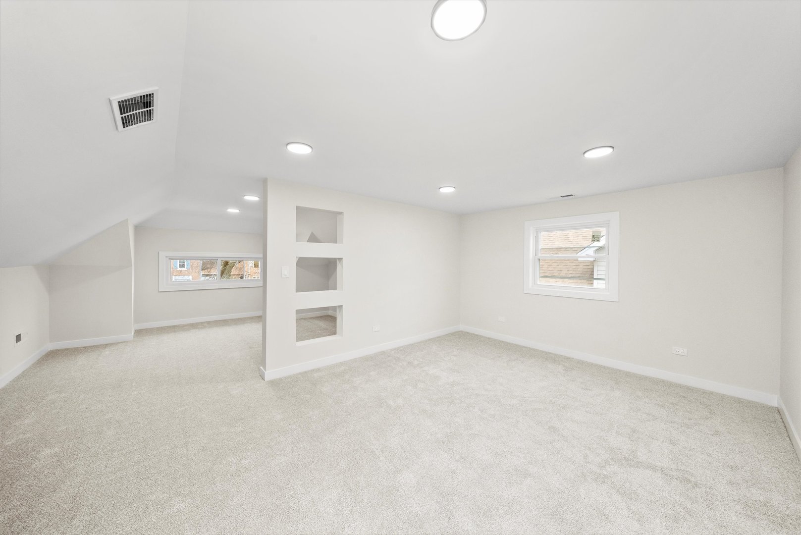 809 S 21st Avenue Property Photo 23