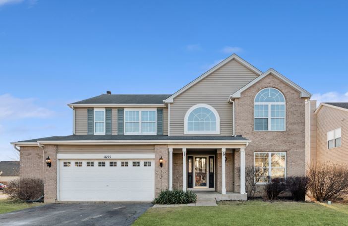 1655 Vista Lake Drive Property Photo 1