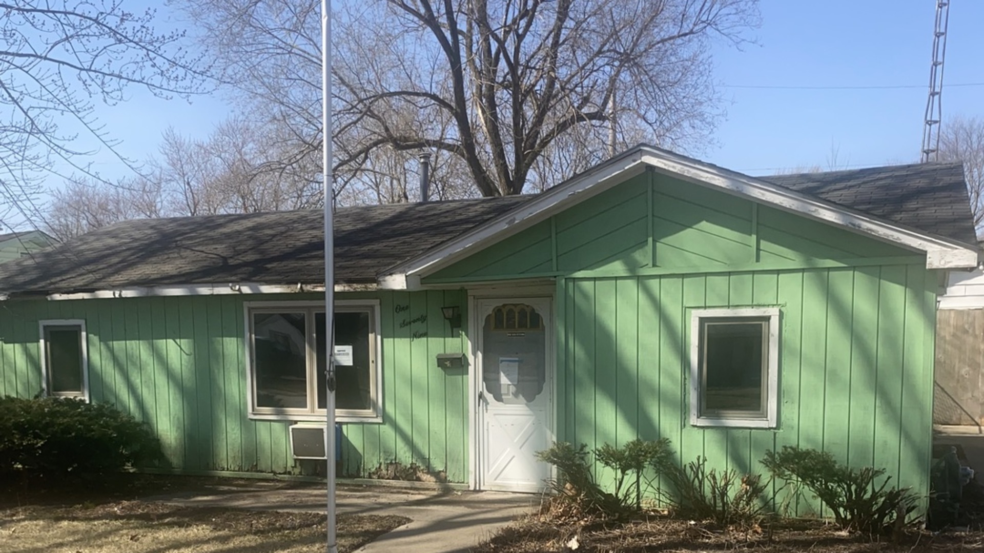 179 N Levasseur Avenue Property Photo