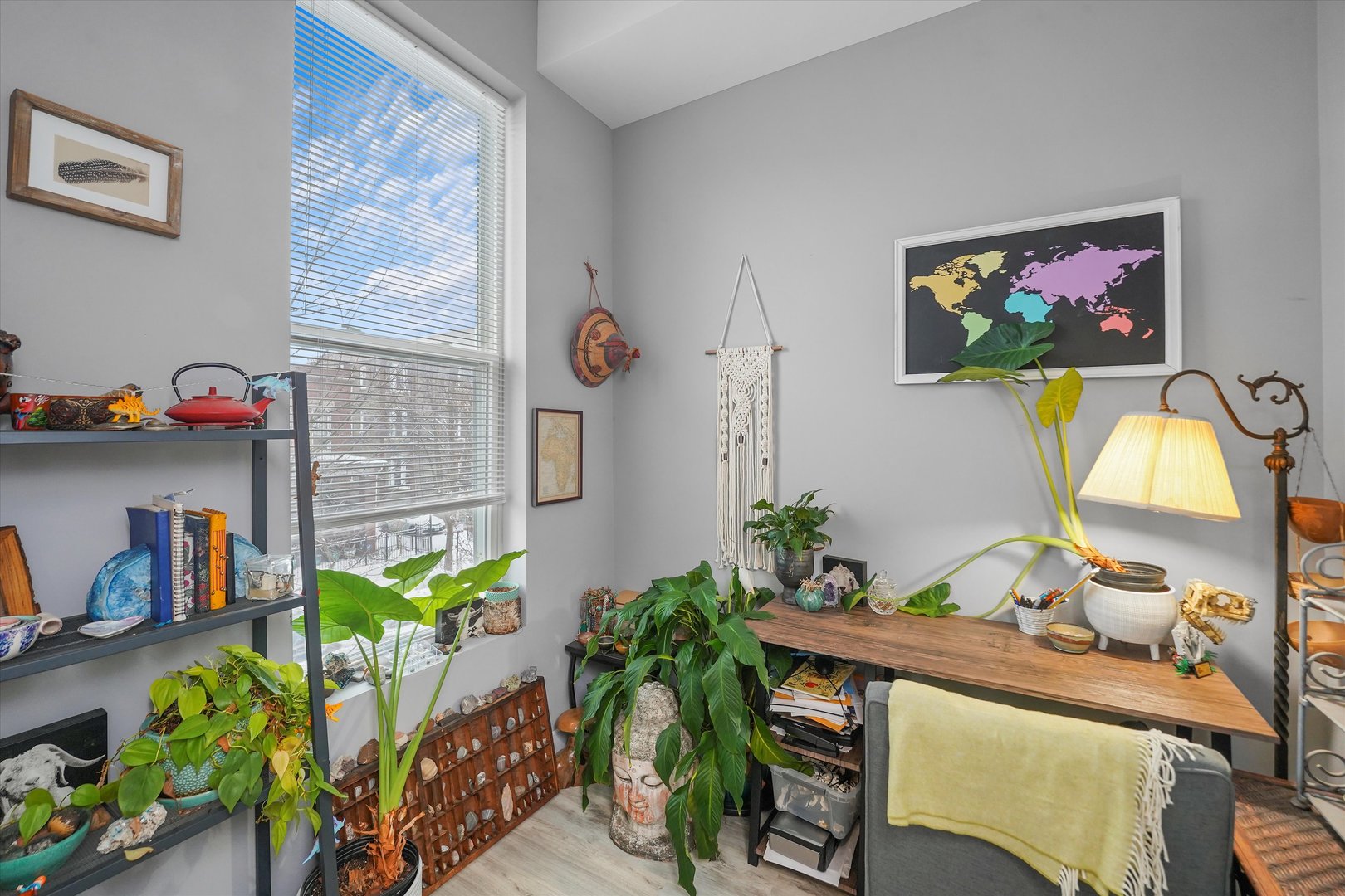 2019 N Sawyer Avenue Property Photo 9
