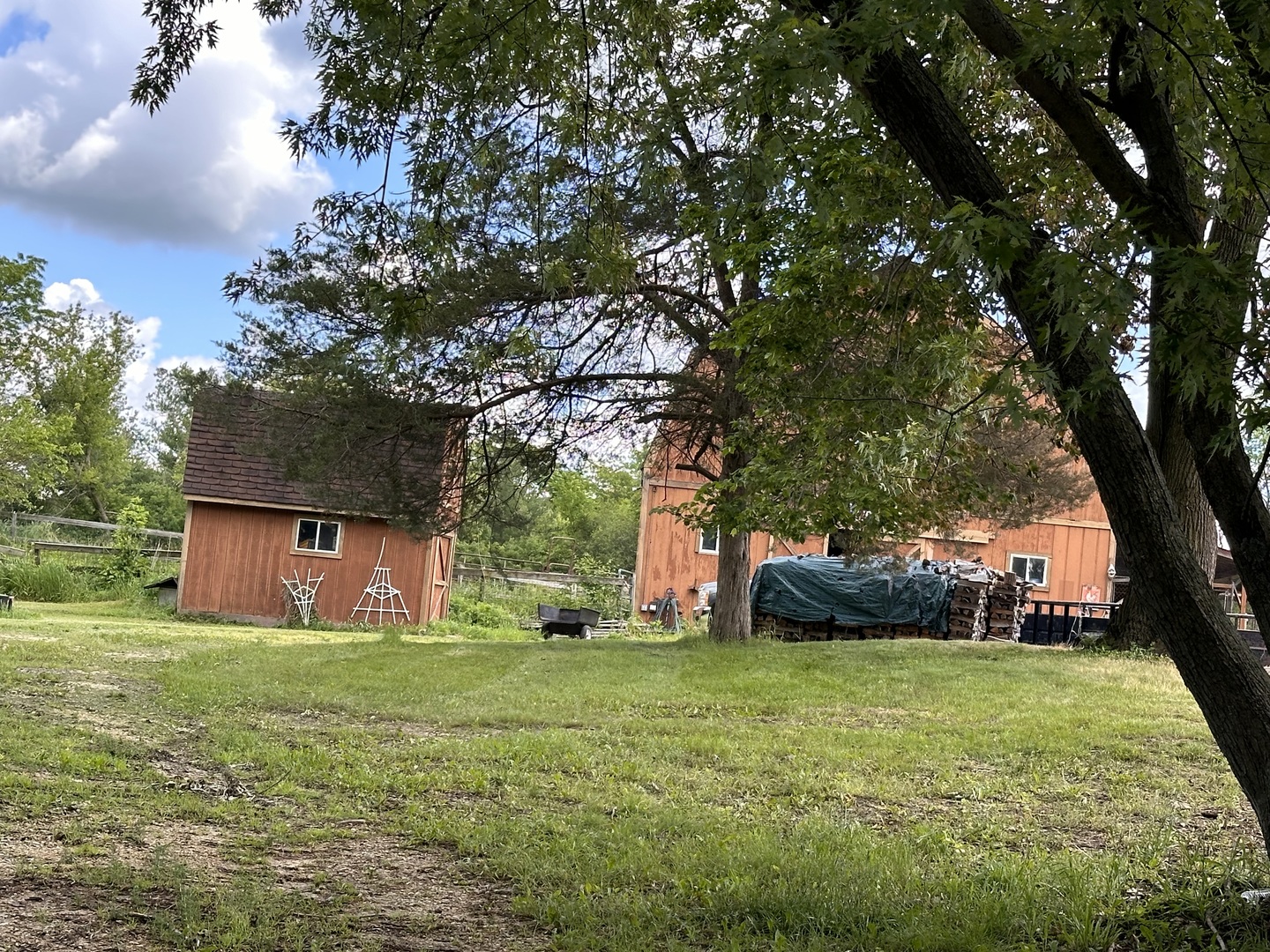 2508 S Justen Road Property Photo 2