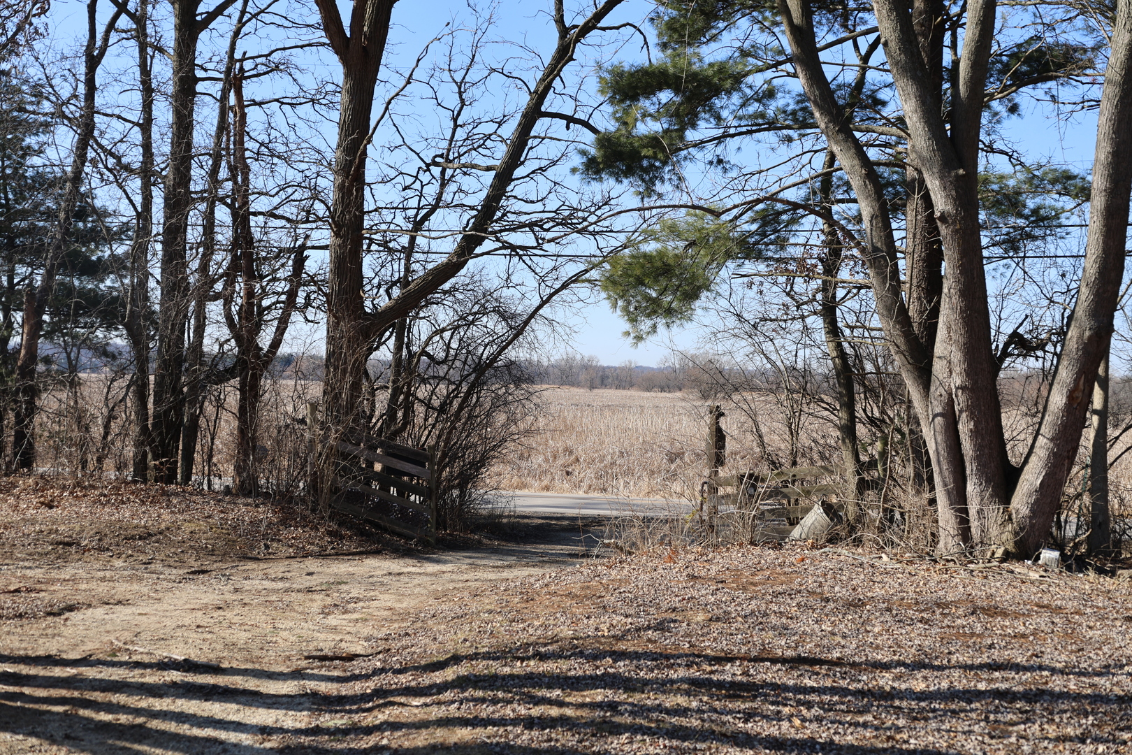 2508 S Justen Road Property Photo 3